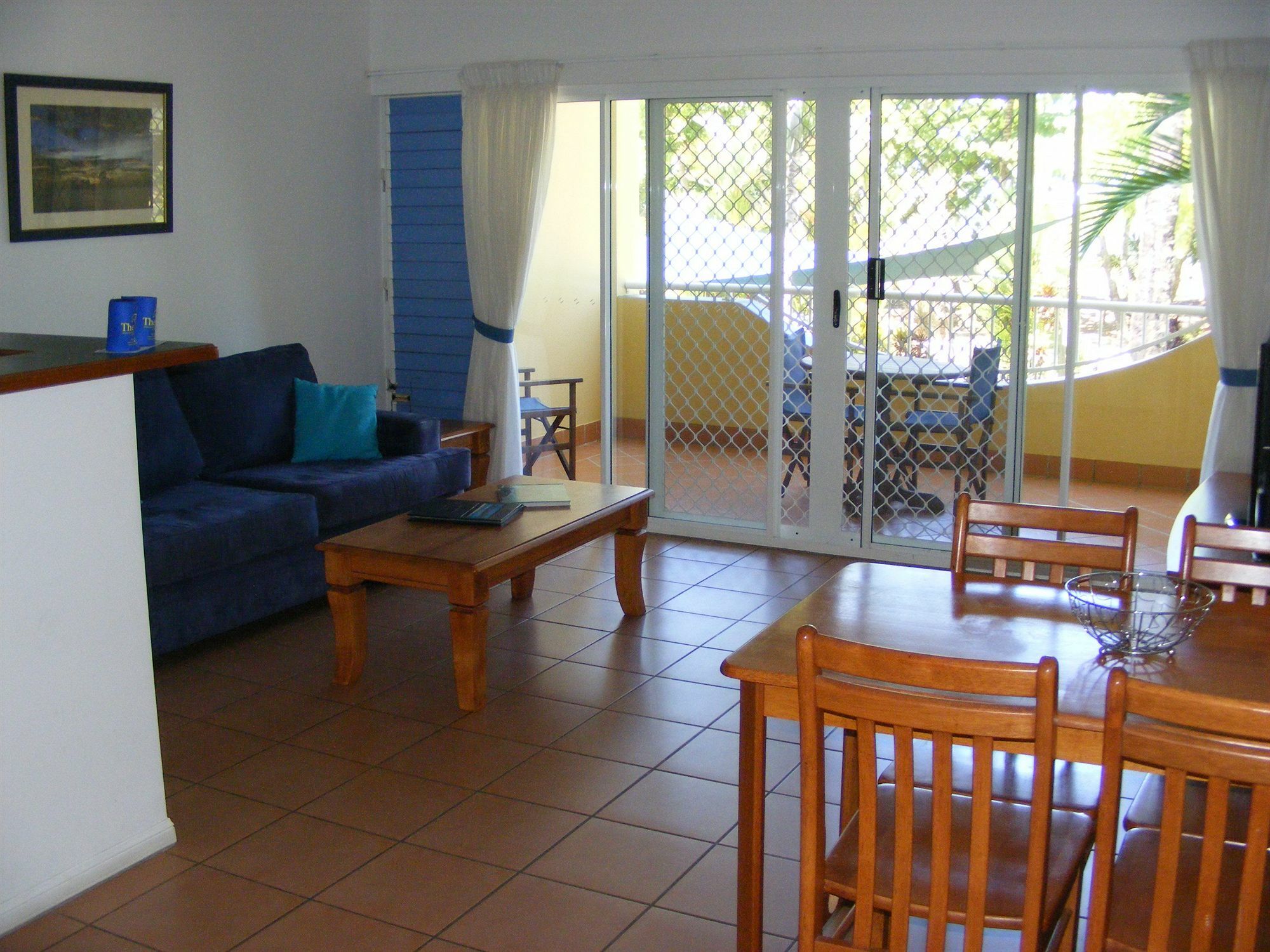 The York Beachfront Holiday Apartments Yorkeys Knob Exteriör bild